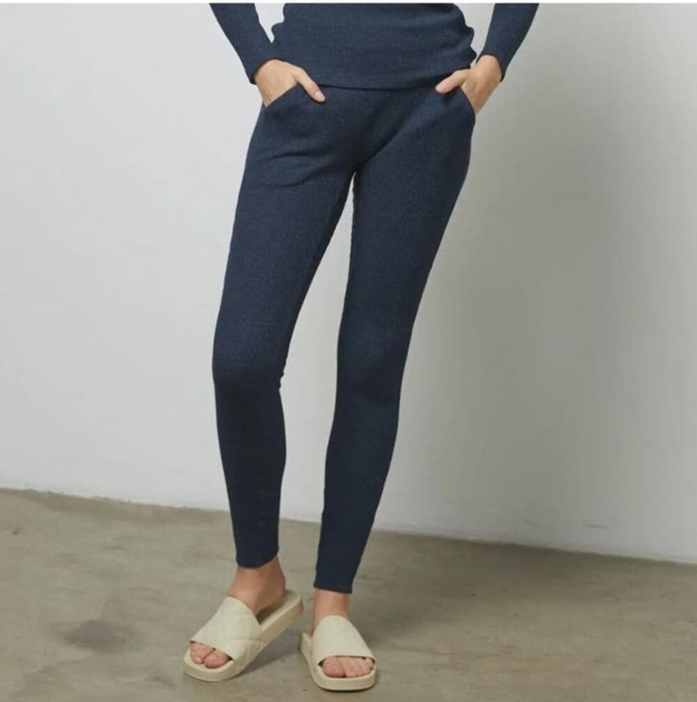 Lunya Restore Thermal High Rise Legging in Deep Blue Heather Size Small NWOT